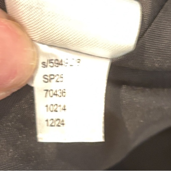 Ann Taylor Factory Classic Black Women’s Suit. Size 16 - Picture 10 of 13